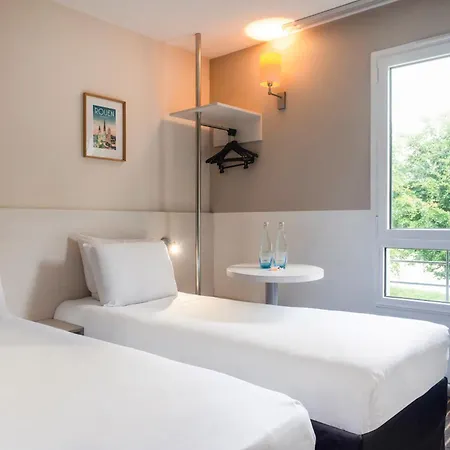 Kyriad Dieppe Otel Saint-Aubin-sur-Scie