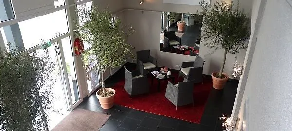 Les Camélias Dieppe Ex Kyriad Hotel 3*