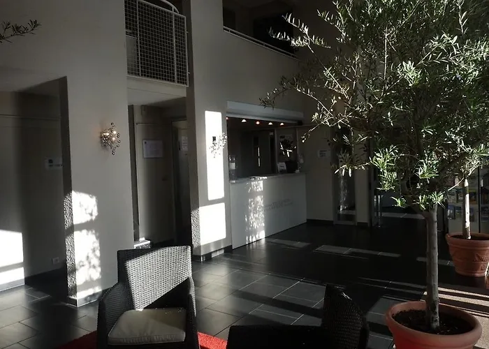 Kyriad Dieppe Hotel 3*